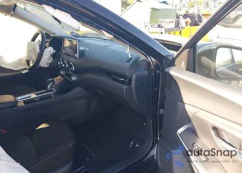 2025 Nissan Sentra Sr z USA, uszkodzony, nr VIN 3N1AB8DV3SY310691